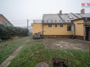 Prodej rodinného domu, Dvorce, Komenského, 98 m2