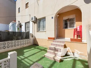 Prodej bytu 2+kk, Torrevieja, Španělsko, 30 m2