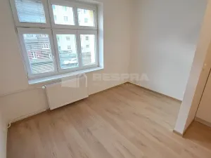 Pronájem bytu 1+kk, Praha - Michle, Michelská, 35 m2