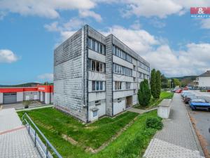 Prodej bytu 4+1, Čestice, 89 m2