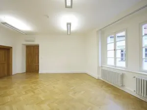 Pronájem kanceláře, Praha - Staré Město, Malé náměstí, 940 m2