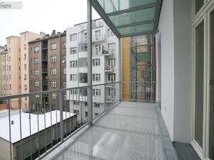 Pronájem bytu 2+kk, Praha - Vinohrady, Laubova, 74 m2