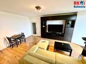 Pronájem bytu 2+kk, Praha - Letňany, Chotěšovská, 62 m2