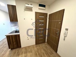 Pronájem bytu 2+1, Hrušovany u Brna, Sídliště, 56 m2