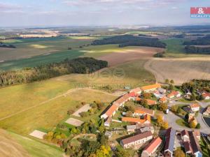 Prodej komerčního pozemku, Velký Malahov - Ostromeč, 10718 m2