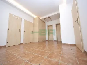 Prodej rodinného domu, Tursko, U Rybníka, 180 m2