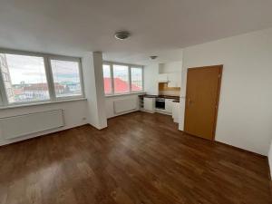 Pronájem bytu 1+kk, Kolín, Plynárenská, 36 m2