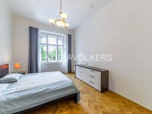 Pronájem bytu 3+kk, Praha - Smíchov, Zborovská, 87 m2