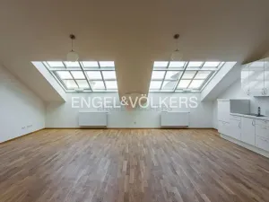 Pronájem bytu 3+kk, Praha - Vinohrady, Balbínova, 116 m2