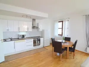 Pronájem bytu 2+kk, Praha - Dejvice, 95 m2