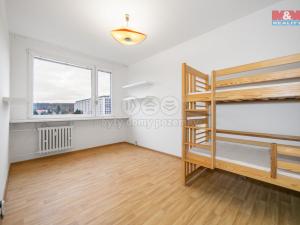 Pronájem bytu 3+1, Praha - Kobylisy, Štíbrova, 70 m2