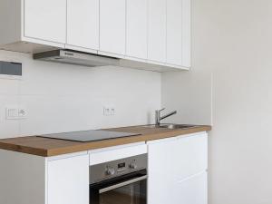 Pronájem bytu 1+kk, Praha - Strašnice, Ramonova, 27 m2