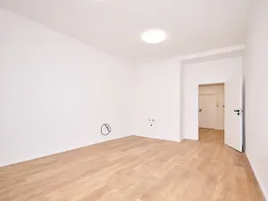 Prodej bytu 2+kk, Praha - Vysočany, Nemocniční, 57 m2