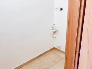 Pronájem bytu 2+kk, Praha - Strašnice, Černokostelecká, 50 m2