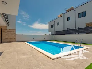 Prodej vily, Vodice, Chorvatsko, 190 m2