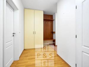 Prodej bytu 2+kk, Praha - Michle, Nuselská, 54 m2