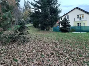 Prodej pozemku pro bydlení, Kamenice, Ostrovní, 930 m2