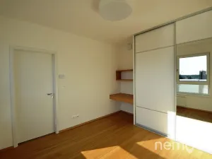 Pronájem bytu 2+kk, Praha - Libuš, Novodvorská, 50 m2