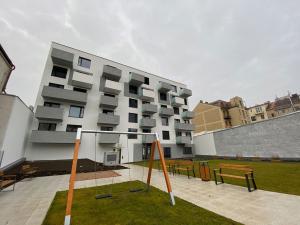 Pronájem bytu 2+kk, Praha - Holešovice, Na Maninách, 58 m2