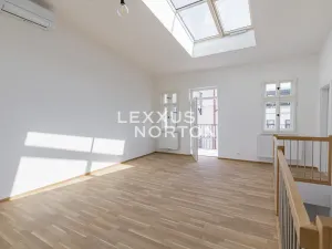 Pronájem bytu 2+kk, Praha - Nové Město, Na Poříčí, 74 m2