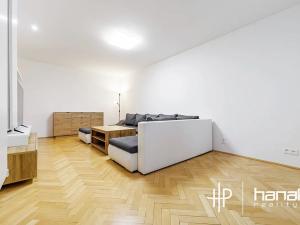 Prodej bytu 2+1, Olomouc, Jílová, 62 m2