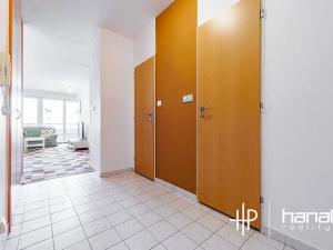 Prodej bytu 2+kk, Velký Újezd, Za Školou, 65 m2