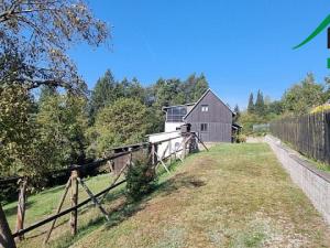 Prodej rodinného domu, Hřensko, 400 m2