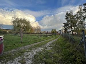 Prodej pozemku pro bydlení, Líšnice, Varadov, 1945 m2