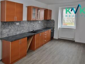 Pronájem bytu 3+1, Hroznětín, ČSA, 85 m2