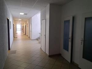 Pronájem kanceláře, Pardubice, Masarykovo náměstí, 22 m2