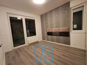 Pronájem bytu 2+kk, Praha - Hloubětín, Saarinenova, 54 m2