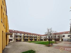 Prodej bytu 2+kk, Praha - Běchovice, Mladých Běchovic, 72 m2