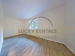 Pronájem bytu 2+kk, Praha - Smíchov, Pod Děvínem, 62 m2