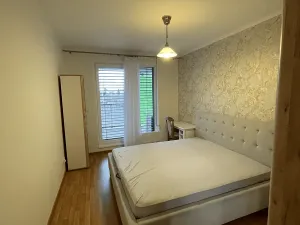 Pronájem bytu 2+kk, Praha - Malešice, Počernická, 58 m2