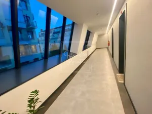 Pronájem bytu 1+kk, Praha - Holešovice, Tusarova, 32 m2