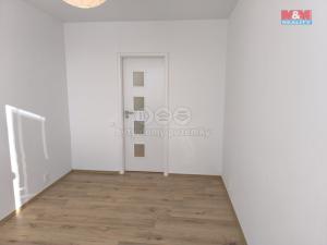 Pronájem bytu 2+kk, Praha - Prosek, Vysočanská, 42 m2