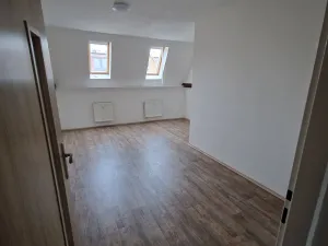 Pronájem bytu 2+kk, Teplice, Mostecká, 56 m2