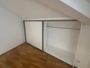 Pronájem bytu 4+1, Praha - Libeň, Společná, 136 m2