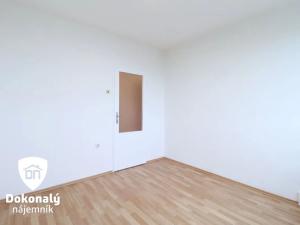 Pronájem bytu 3+1, Praha - Kobylisy, Famfulíkova, 60 m2