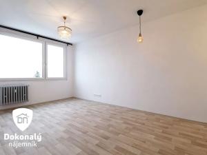 Pronájem bytu 2+kk, Praha - Kobylisy, Třebenická, 40 m2