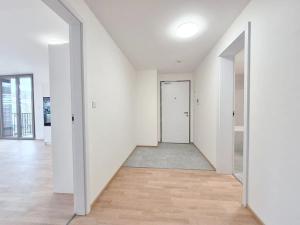 Pronájem bytu 2+kk, Praha - Smíchov, Toyen, 75 m2