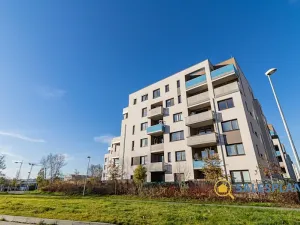 Prodej bytu 2+kk, Praha - Hloubětín, Saarinenova, 58 m2