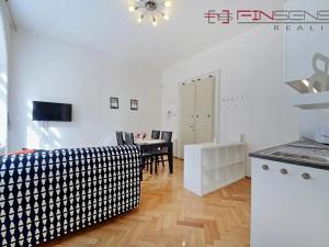 Pronájem bytu 2+kk, Praha - Nové Město, Řeznická, 44 m2