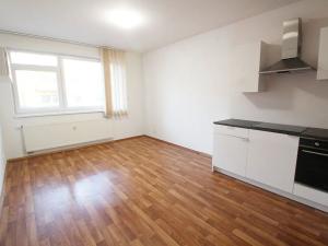 Pronájem bytu 2+kk, Praha - Vinoř, Českodubská, 46 m2