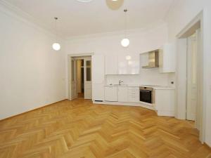 Pronájem bytu 3+kk, Praha - Vinohrady, Balbínova, 94 m2