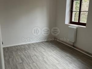 Pronájem bytu 2+kk, Jihlava, Brněnská, 37 m2