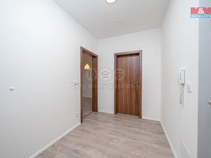 Prodej bytu 2+kk, Olomouc - Slavonín, Topolová, 58 m2