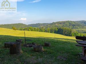 Prodej rodinného domu, Stará Paka, 148 m2