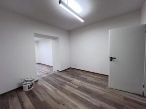 Pronájem obchodního prostoru, Praha - Nové Město, Sokolská, 50 m2