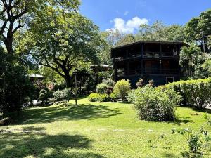 Prodej chaty, Punta Blanca, José Santos Guardiola, Honduras, 232 m2